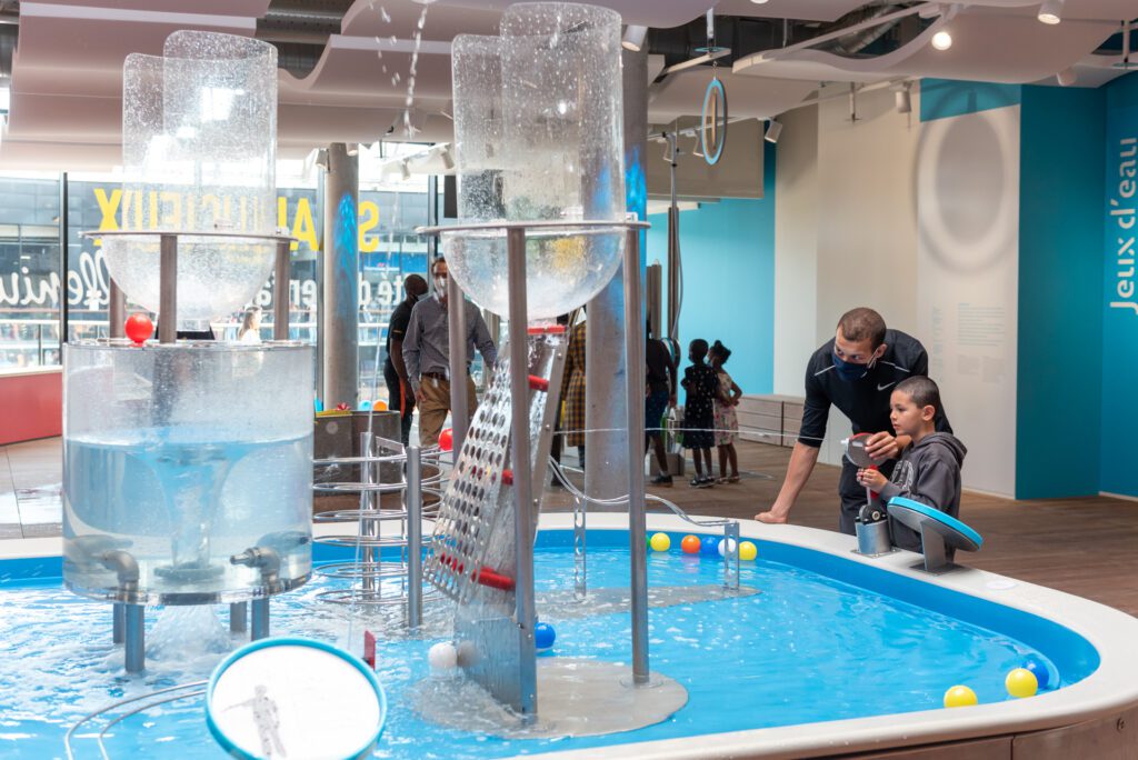 200825-1823-DSS_9570