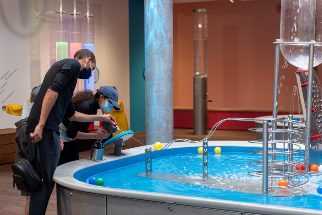 200825-1834-DSS_9631