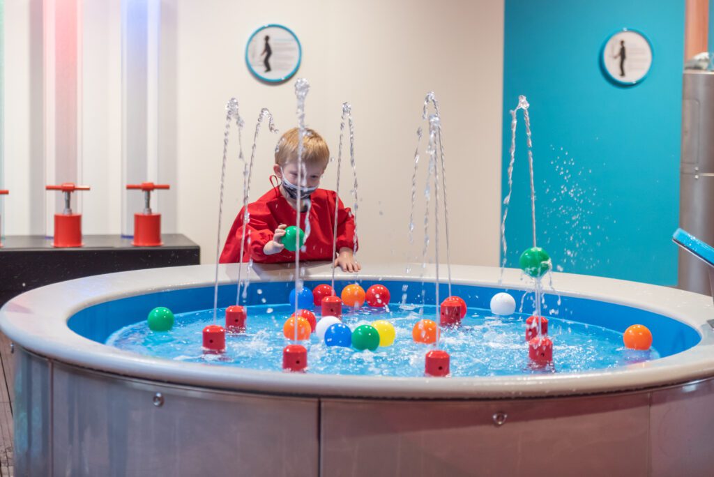 200825-1844-DSS_9664