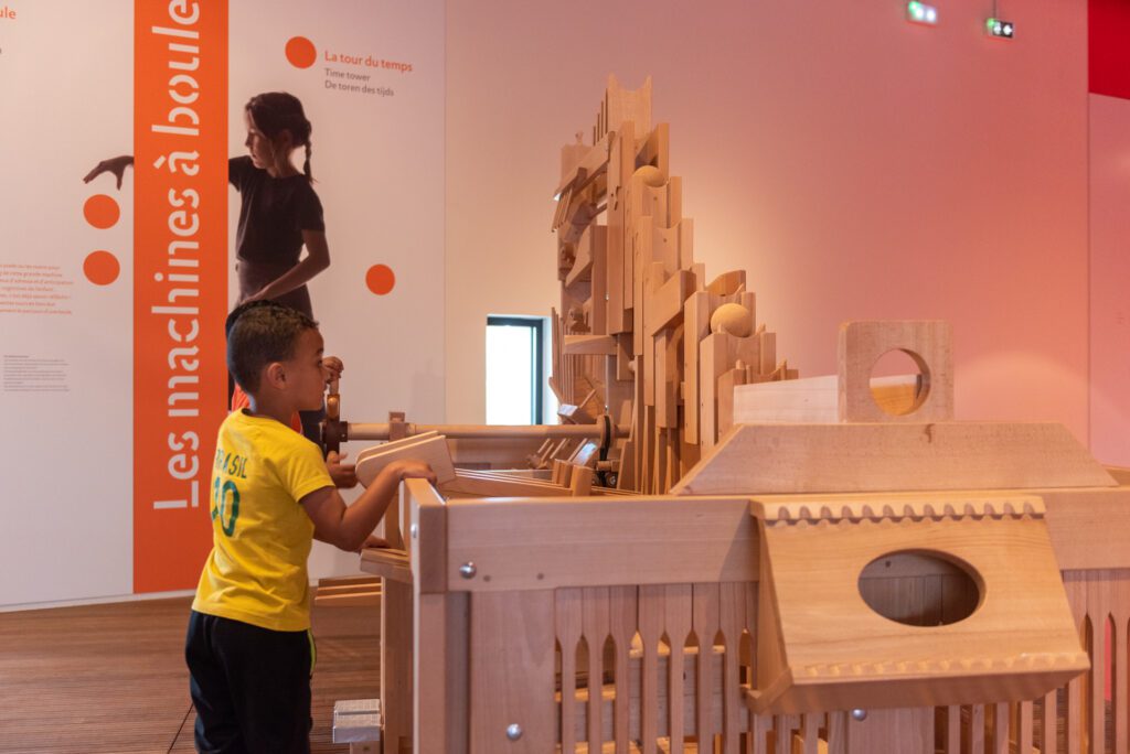 200825-1849-DSS_9681