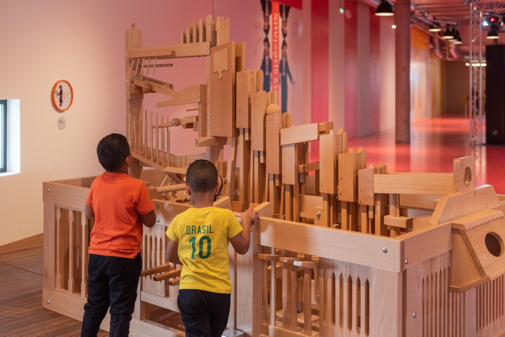 200825-1849-DSS_9682