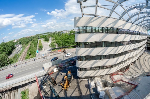 Prises de vue du chantier d'un centre commercial